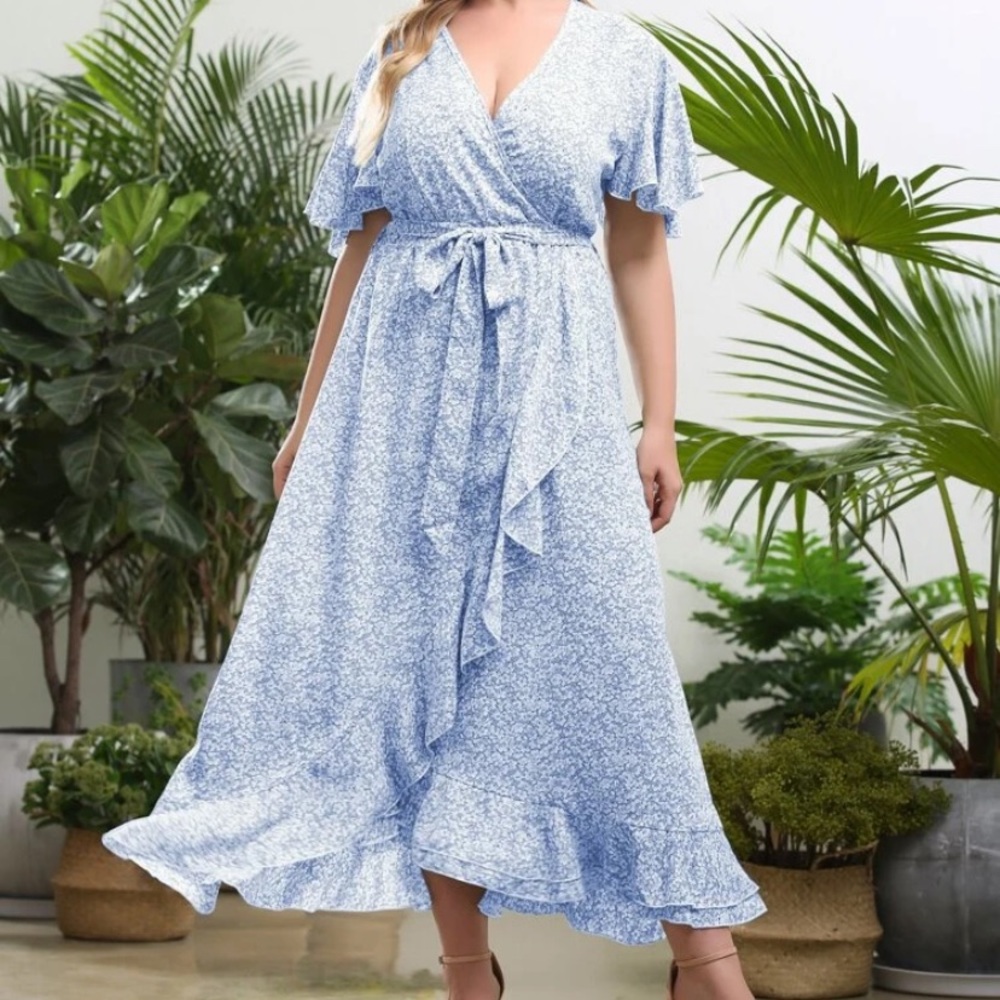 NWOT Shein Ditsy Floral Wrap Dress